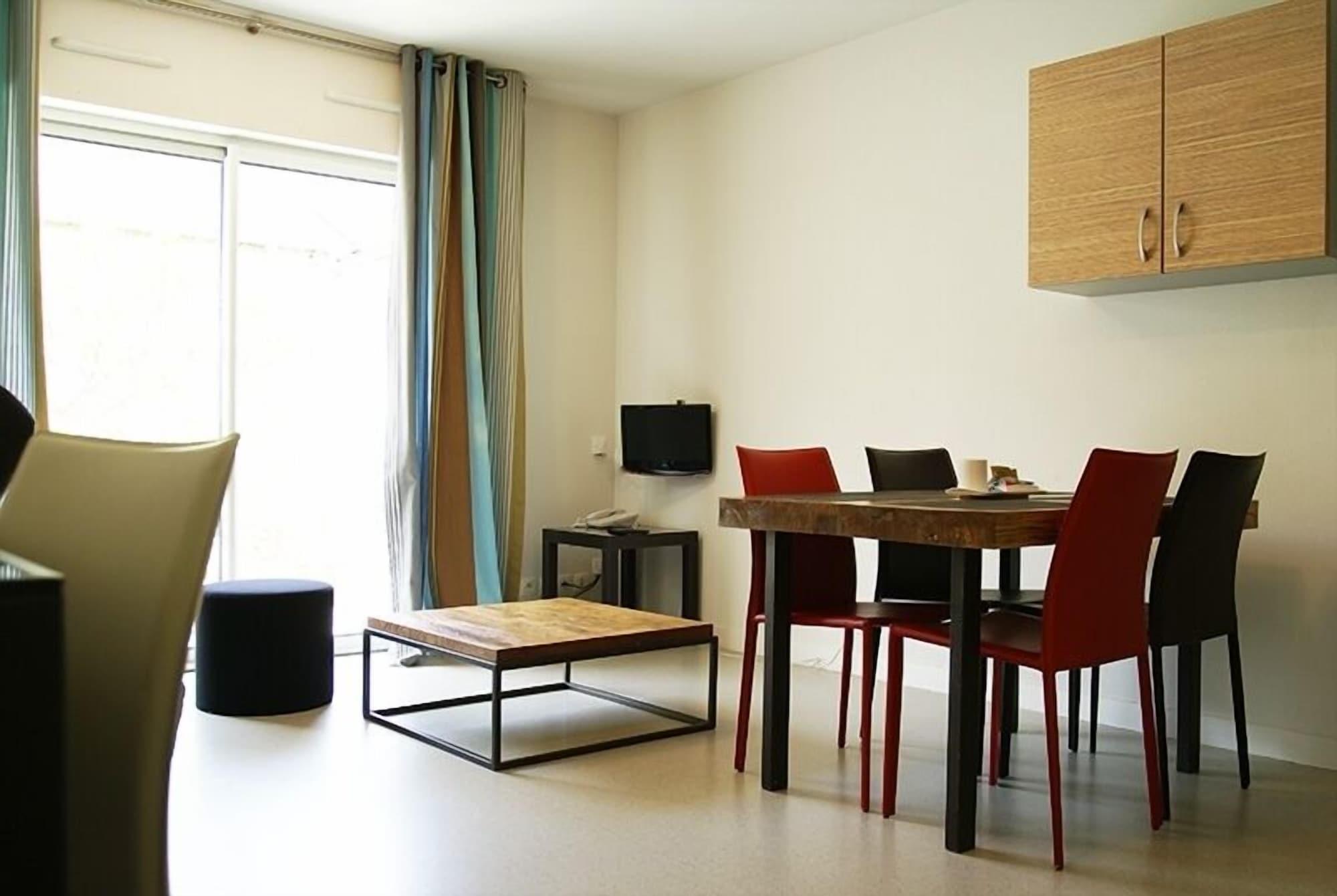 Appart Hotel Le Liberte Vannes Centre-Ville Buitenkant foto